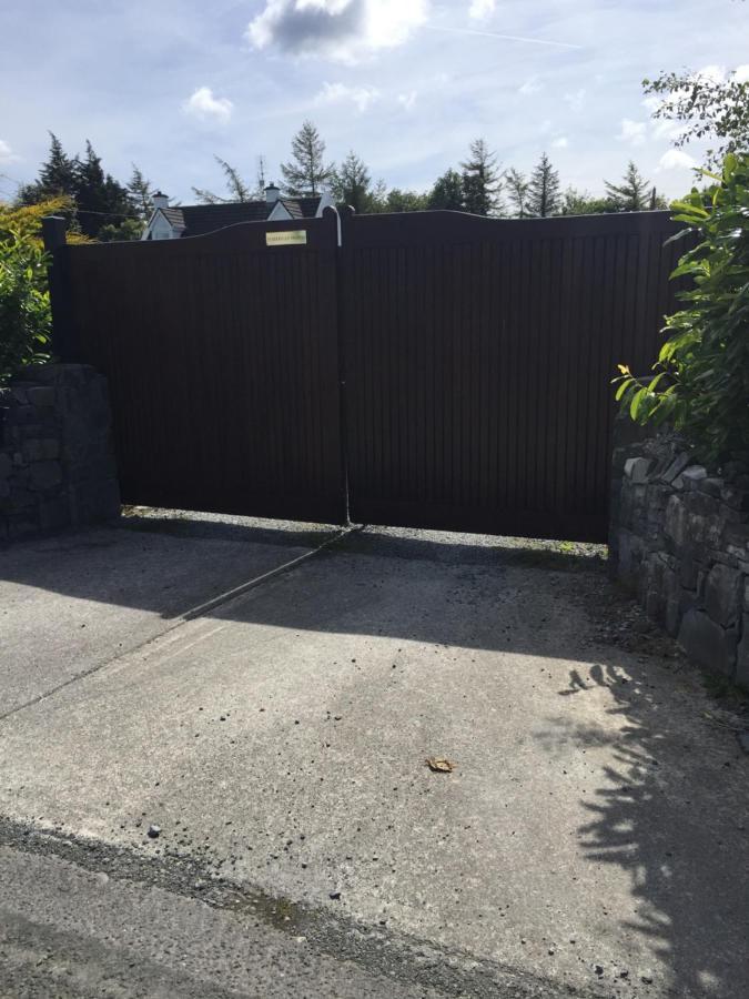 Isserkelly House Clonbur エクステリア 写真